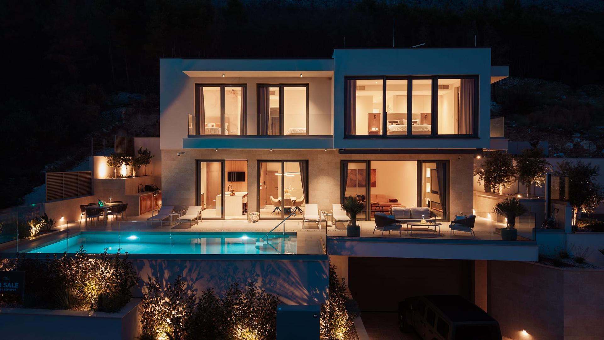 Villa Spiridion in Jesenice, Dalmatien